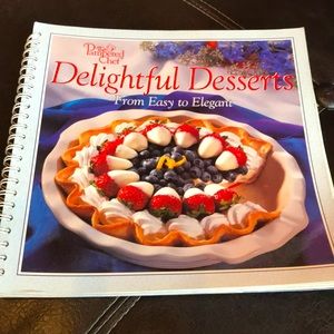 The Pampered Chef Delightful Desserts Cookbook